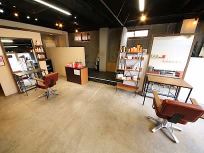 白髪ぼかし・ヘッドスパ・髪質改善専門美容室|HAIR MAKE Lutte 新大宮店