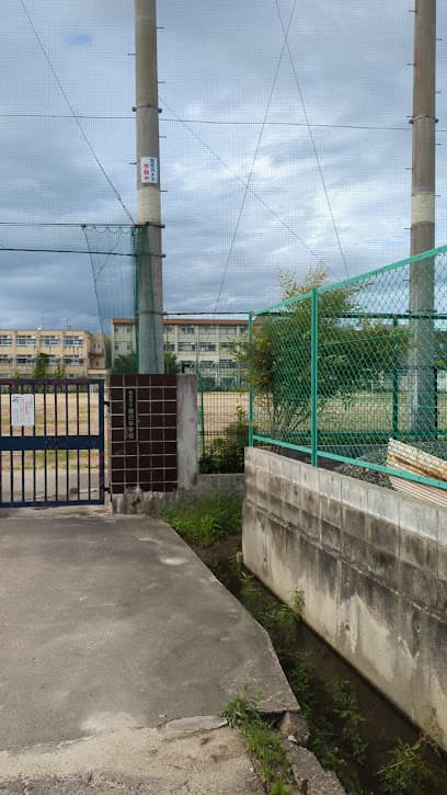 奈良市立春日中学校