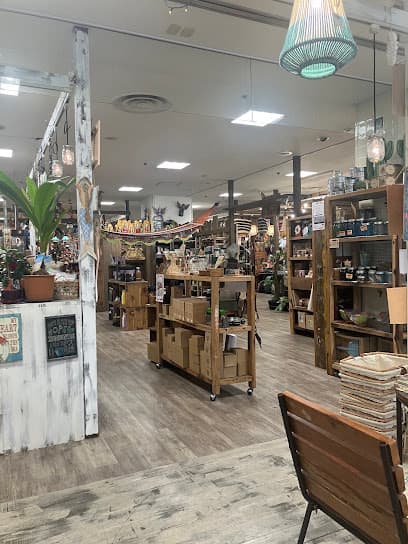 雑貨&カフェ マライカ BAZAAR 奈良店
