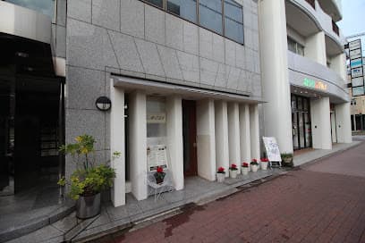サロンまき新大宮店